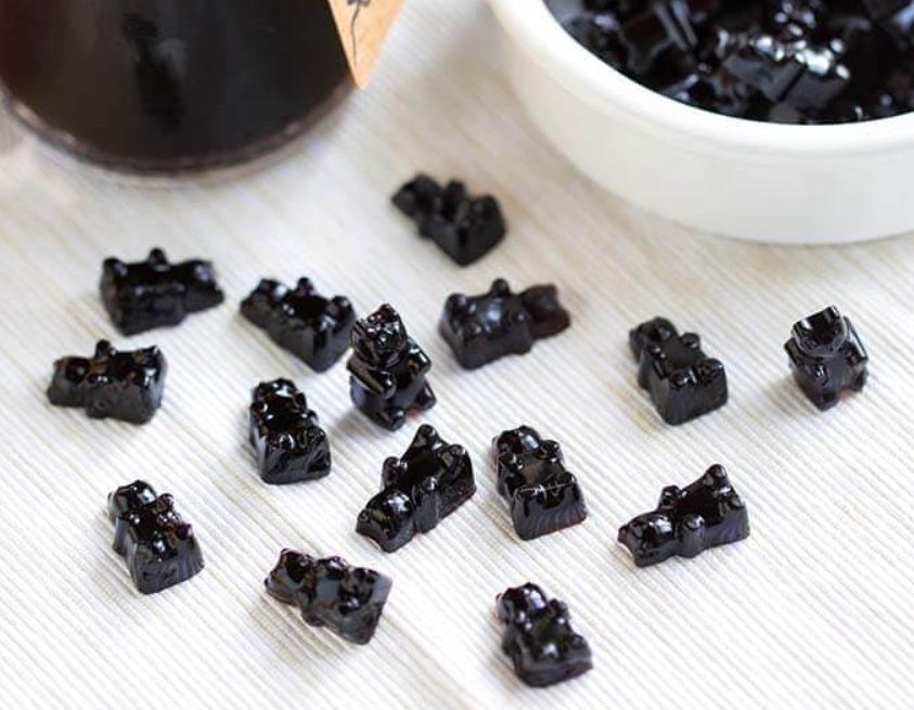 SLEEP INDUCING GUMMIES